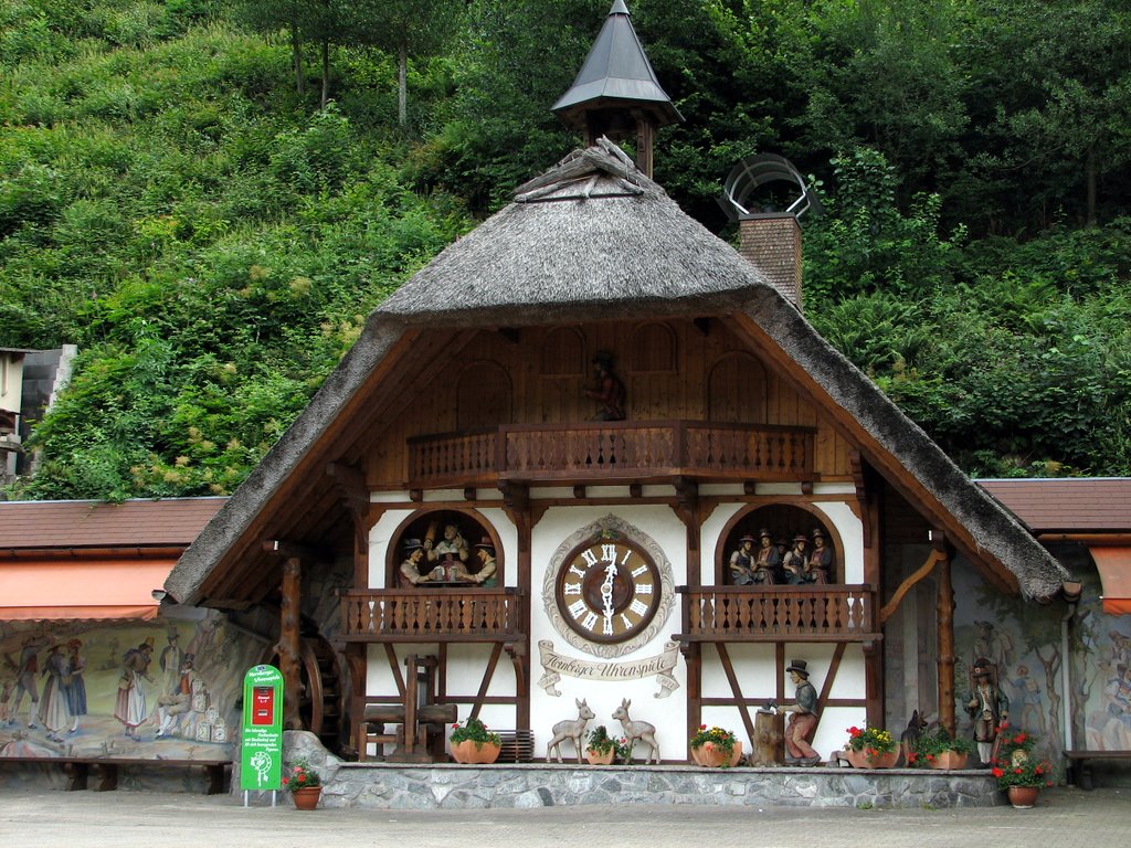 Largest Cuckoo Clocks cini clips