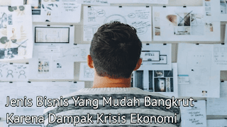 Bisnis yang sedang bertumbuh adalah bisnis yang sehat. tetapi,bisnis yang berhenti bertumbuh sedang menuju kematian sama seperti pohon, pohon yang sehat adalah pohon yang terus menerus tumbuh meskipun ada daun yang gugur tetapi ada daun baru yang akan keluar hari ini.     kita akan menghadapi masalah yang cukup serius dengan adanya Coronavirus, Coronavirus telah mengganggu ekosistem sebuah bisnis.bukan hanya satu dua bisnis tetapi ekosistem artinya saling mempengaruhi dan saling berhubungan.     Gambar Ilustrasi     walaupun ada bisnis yang bermasalah tetapi ada banyak juga bisnis yang booming mendapatkan manfaat dari problem ini.    So Berikut jenis bisnis yang akan mudah Bangkrut karena terkena dampak besar seperti pandemi Covid 19, berikut akan Saya Tuliskan satu persatu.    1. adalah jenis bisnis yang tidak merancang program jangka panjang   dalam sebuah planning.    kita selalu harus tahu bahwa program bisnis tidak hanya boleh bertahan   disatu jenis konsep model.program supaya anda tidak hanya bergantung dari satu unit atau satu hal saja kalau ada pepatah mengatakan don't put your egg in one basket jadi bisnis yang tidak memiliki program jangka panjang rata-rata hanya memiliki satu andalan income dan ini adalah jenis bisnis yang akan mengalami masalah yang cukup serius.    2.jenis bisnis yang ke dua adalah bisnis-bisnis yang mudah turnover tidak bisa mempertahankan karyawan yang bagus.mudah turnover dan tidak bisa   kalau anda melihat realisasinya didalam bisnis,karyawan lama atau karyawan bagus tetap akan lebih produktif dan menghasilkan dari pada karyawan yang turnovernya tinggi. karena banyak sekali orang butuh waktu untuk belajar, butuh waktu untuk melakukan adaptasi.banyak waktu untuk membutuhkan belajar satu hal yang baru karena mungkin sebelumnya industrinya berbeda kemudian pindah ke industri yang baru.     kalau anda tidak tahu atau tidak mampu mempertahankan karyawan bagus,maka karyawan-karyawan jelek akan   bertahan dibisnis anda.    3.yang ke tiga adalah jenis bisnis yang memiliki penjualan tidak menentu, teman-teman ada orang-orang yang senang memiliki bisnis yang tidak menentu secara penjualan jenis bisnis-bisnis apa? bisnis-bisnis yang bergantung musim, bisnis yang bergantung dari projek, bisnis-bisnis yang bergantung pada kondisi khusus,bisnis-bisnis yang bergantung pada modal,bisnis-bisnis yang bergantung pada kapasitas atau kemampuan karyawan.    kalau orangnya lagi banyak kita jualannya banyak, kalau orangnya sedikit jualannya sedikit.bisnis-bisnis yang memiliki penjualan yang tidak menentu kecenderungannya pada saat terkena krisis.seperti Corona virus ini sifatnya fatal kenapa? karena bisnisnya shut down orang yang punya uang memutuskan untuk keluar dan tidak mau bertransaksi.   4.jenis bisnis yang ke empat adalah bisnis yang menua dan tidak fleksibel, saya pernah meng-coach sebuah perusahaan bisnisnya sudah 30 tahun, lebih banyak orang yang senior bekerja disana.sangat-sangat luar biasa setia banget tetapi mereka cenderung tidak mau melakukan perubahan. misalnya: sekarang ada Wiwin yah.  Wiwin ini jualan lewat Facebook Live dan sangat sukses sekali.sangat laku sekali tapi berapa banyak orang yang tidak mau menggunakan Facebook live dengan berbagai macam alasan, alasannya apa? saya nggak suka didepan kamera, saya nggak bisa tampil,saya nggak tau mau ngomong apa padahal ada orang-orang yang menggunakan Facebook live dan kaku-kaku awal-awalnya.tapi lama-lama kan belajar. nah, bisnis bisnis yang in-flexible, bisnis-bisnis yang tidak mau regenerasi kemampuan akan mengalami problem.  lalu ada jenis bisnis yang tidak mampu mendapatkan karyawan yang ahli.jadi kita selalu menemukan bahwa karyawannya kok memang setia sih tapi waktu direkrut dari nol ada sebuah bisnis yang tidak pernah mau merekrut karyawan yang sifatnya lebih berpengalaman.  jadi karyawan dari nol direkrut mulai dari level OB sampai Direksi semuanya level nol dan mereka sabar membimbing sampai jadi pinter sabar sekali.tapi pertanyaannya adalah apakah karyawan-karyawan ini baik itu Manager atau Leader atau Supervisor melakukan updating business knowledge secara konsisten? apakah mereka memiliki update terhadap teknologi? apakah mereka mau meng-update kemampuan mereka? bisa jadi teknik marketing anda hari ini akan tidak efektif sama sekali bisa jadi teknik anda melakukan efisiensi sudah tidak lagi efektif hari ini.  jadi anda harus melakukan banyak sekali business update. nah bisnis yang mau menemukan karyawan yang bisa mengadopsi skill baru akan mengalami problem.   6.lalu ada jenis bisnis yang ke enam adalah bisnis bisnis yang ownernya sibuk mengurus hal-hal kecil.nah jenis bisnis ini adalah busienss ownernya sangat hands on, hands on itu bagus.hands on itu sangat tahu semua.semua diurusin tetapi ketika berbicara soal strategi jangka panjang owner  ini kelabakan, kebingungan dan akhirnya collapse lalu ada beberapa bisnis yang akan terkena dampak paling besar yaitu bisnis yang kekurangan modal.  jenis bisnis yang kekurangan modal penyebabnya ada 3 yang pertama karena terlalu banyak memberikan piutang atau dengan catatan, dengan kata lain bisnis ini mau bertumbuh caranya memberi piutang.   jenis bisnis yang kedua kenapa anda kekuranagn modal adalah karena terlalu banyak inventory .  jenis bisnis yang ke tiga adalah karena anda mengalihkan uang ke projek lain yang tidak menghasilkan .  misalnya saya bisnisnya retail cashflow saya bagus tetapi karena saya kelebihan cashflow   saya beli banyak properti yang tidak menghasilkan itu bisa menyebabakan anda kekurangan modal dan yang yang terakhir adalah bisnis yang teamworknya tidak solid, bisnis-bisnis yang teamworknya tidak solid akan sulit sekali menghadapi krisis seperti yang kita alami hari ini.  kita boleh optimis, kita boleh bersemangat kita boleh berani tetapi kita tahu bahwa semua mata menuju kepada lockdown di Indonesia, semua mata, semua mata dunia bukan hanya  Pemerintah bahkan orang dalam sendiripun mengharapkan kita melakukan lockdown.  kenapa lockdown? karena lockdown akan meng-countain penyebaran virus kenapa? karena virus yang kita sebut Covid nineteen ini adalah virus yang tidak memberikan tanda-tanda jadi kalau saya sehat,saya terkena, saya ada virus ditangan saya saya pegang tempat-tempat lain orang yang imune nya lemah akan terkena sakit.  makanya jabat tangan pun jangan yah cipika cipiki . kemudian lebih bagus anda diam dirumah hari ini. saya kerjanya pun dirumah kebetulan ada banyak hal yang saya bisa kerjakan dirumah. tetapi tau nggak teman-teman?ada banyak bisnis diluar sana yang tidak bisa melakukan itu karena apa? karena tidak fleksibel, tidak pernah punya contingency planning dan hari ini saya berharap teman-teman bisa melakukan satu transformasi yang berbeda.  ya kalau ditanya apa itu krisis?krisis adalah sebuah kejadian yang memiliki 3 syarat satu mengganggu,berbahaya, mengancam.mengancam sudah terjadi kalau mengganggu saya nggak masalah tapi berbahaya untuk banyak hal anak istri, keluarga, orang tua.   mengancam artinya kalau kita tidak berhati-hati maka kita bisa terkena dan dampaknya bukan hanya kesehatan tapi juga bisnis, emosi, semangat perubahan dalam hal ekosistem di bisnis ini semua menjadi masalah dan andaikata anda ingin melakukan transformasi atau perubahan moment ini adalah moment terbaik untuk melakukan transformasi, moment ini adalah moment yang paling tepat untuk anda melakukan perubahan karena jika anda tidak siap jika anda tidak memiliki kapasitas, anda menunggu sampai semuanya normal sudah terlambat uangnya sudah habis,strategi kita akan ketinggalan.  tapi saat semuanya sedang ketakutan, anda melakukan transformasi yang bagus inilah yang disebut entrepreneur. dan hari ini anda diuji apakah anda seorang entrepreneur dewasa atau entrepreneur yang masih anak-anak, apakah anda menjadi entrepreneur yang berani smart atau lebih pengecut, penakut ingin menarik diri dan akhirnya tidak mau bergerak karena ketakutan.   kita harus berani tapi harus smart, kita harus maju terus tetapi harus strategis, kita harus membangun team kita meskipun tidak ketemu dengan mereka, meskipun tidak berada dalam satu tempat yang sama. dan itu adalah gaya bisnis baru yang akan berubah setelah Covid-19 ini berakhir semoga bermanfaat.  saya berdoa agar anda selamat sekeluarga dan tetap menjaga kesehatan, menjaga kebersihan menjaga diri untuk tetap berada didalam rumah dan meng-contain diri anda dari pengaruh negatif dari semua yang mengganggu pikiran anda.  agar anda tetap bisa fokus untuk membuat bisnis anda berkembang.itulah pelajaran Seputar Bisnis keuangan yang membahas Jenis Bisnis yang Berpotensi Tumbang Di Tengah Pandemi Corona.