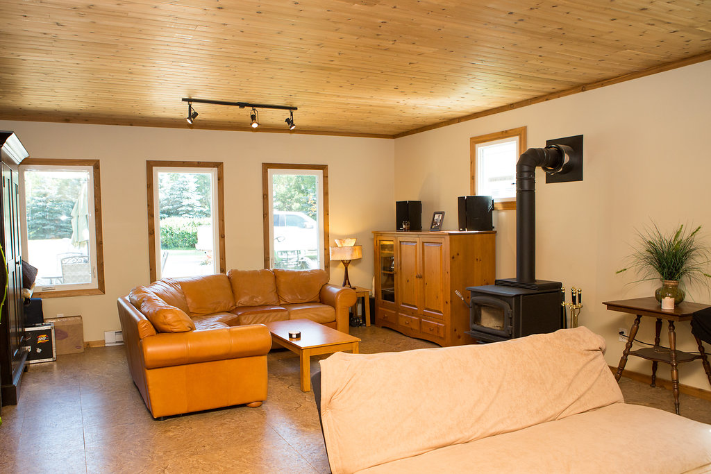 ROYAL LEPAGE Carman 33134 RD 31W RM of Dufferin, MB