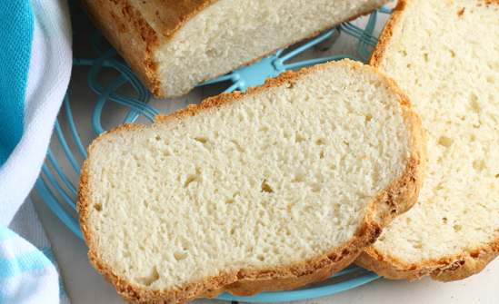 rodajas pan de arroz blanco