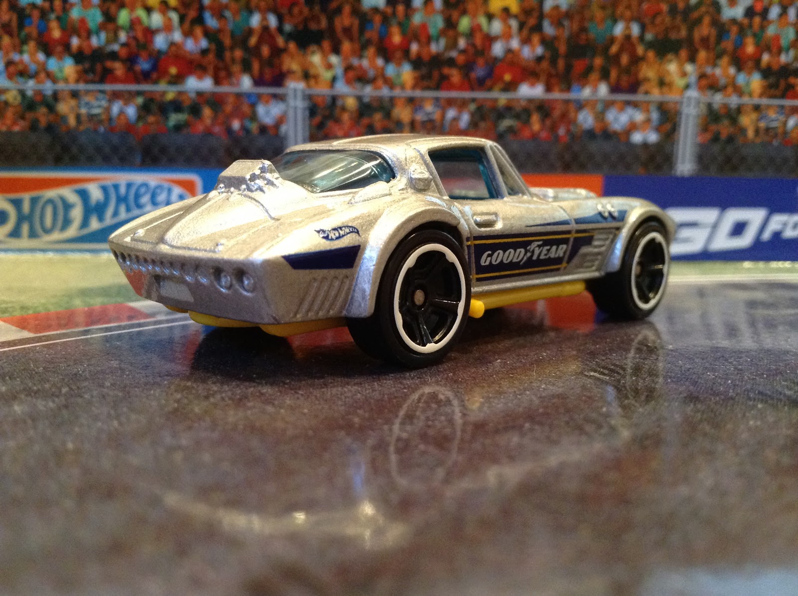 JULIANS HOT WHEELS BLOG Corvette Grand Sport (2016 HW Speed Graphics