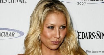 Kournikova boob job - Hot video Lesbiann rimming and fisting