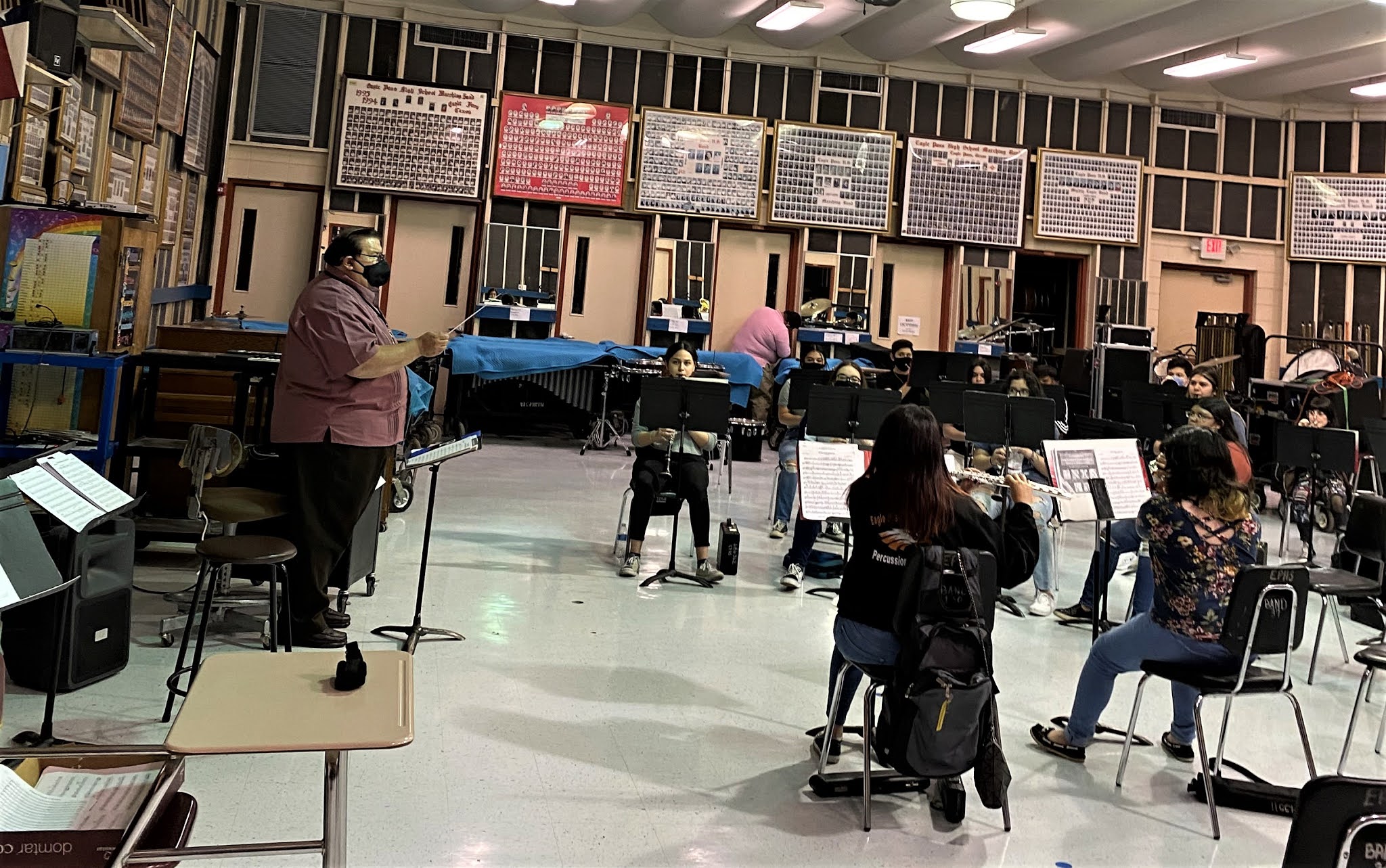 eagle-pass-isd-ivision-ephs-color-guard-band