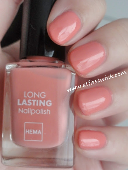 HEMA Long Lasting nail polish number 813 - Dark Salmon