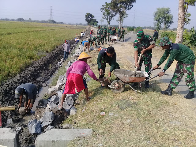 Talud Sasaran KBM Sudah Mulai Digarap TNI Dan Warga Kupang Karangdowo