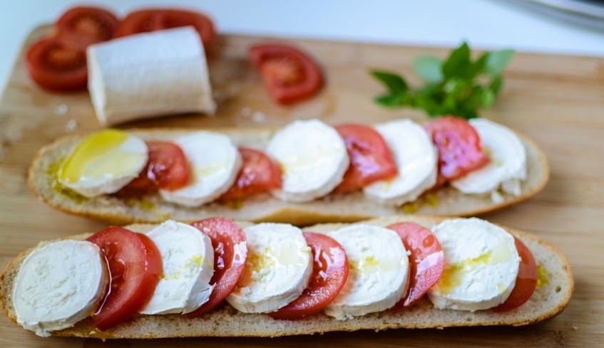 Po Bistromu Потрясающе вкусные бутерброды с брынзой и