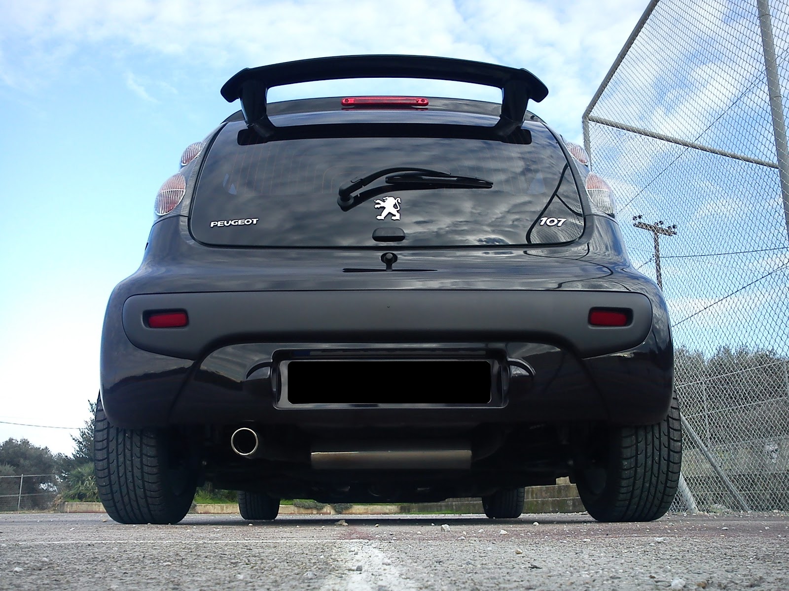 CitybugBlog my107 A nice Peugeot 107 from Crete