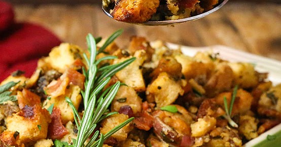 
Classic Slow Cooker Stuffing
-image