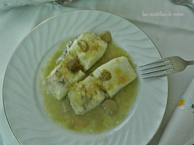 Merluza en salsa de boletus y trufa