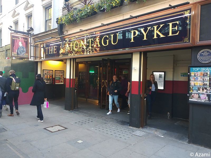 Montagu Pyke Wetherspoon London | Review - Avis - Restaurant Londres Fish & Chips - British Bramley Apple Crumble - Brownie - Travel Restaurant Pub - Best in London - Food & Travel Blogger Paris London Montagu Pyke Wetherspoon London | Review - Avis - Restaurant Londres Fish & Chips - British Bramley Apple Crumble - Brownie - Travel Restaurant Pub - Best in London - Food & Travel Blogger Paris London