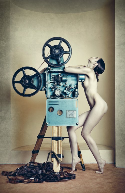 As sensuais fotografias com nudez artística de Daniel Ilinca Daniel Ilinca deviantart fotografia mulheres modelos fashion nudez artística sensual corpo peitos buceta