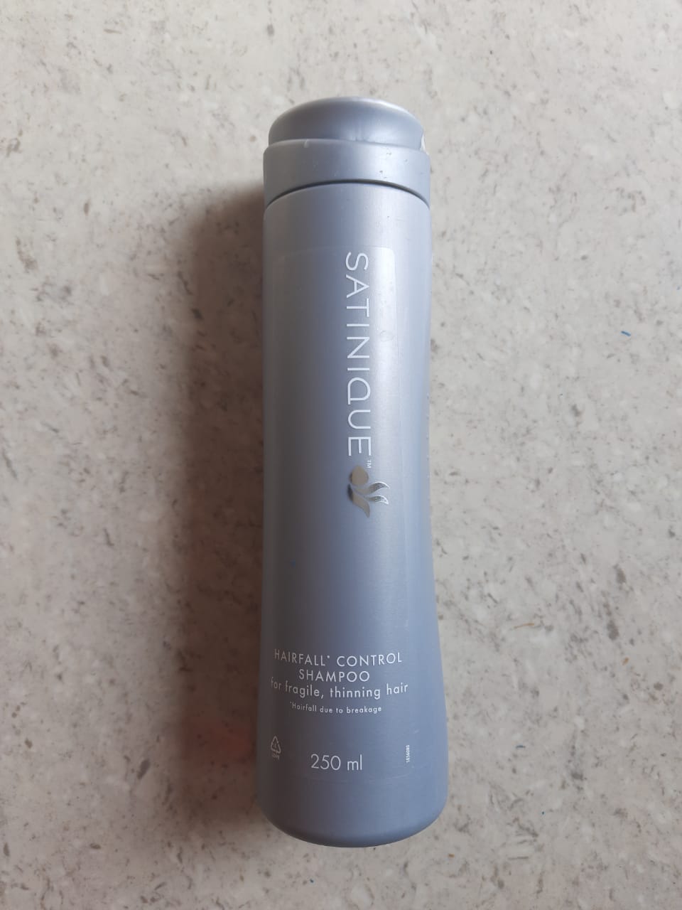 Amway Satinique Hairfall Control Shampoo Review