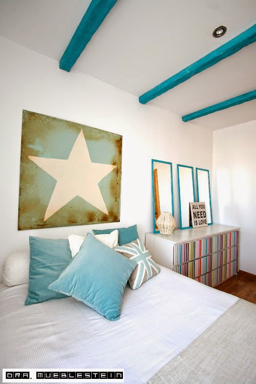 Un dormitorio sencillo en turquesa | Decoración