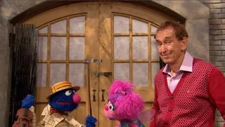 Grover, Bob, Abby Cadabby. Grover comes and introduces himself as a Music Monster. Sesame Street Episode 4326 Great Vibrations season 43