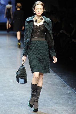 Dolce & Gabbana catwalk full of pantless women | Images Trends