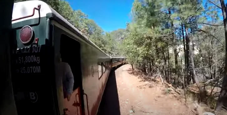Paseo en Tren por Barrancas del Cobre