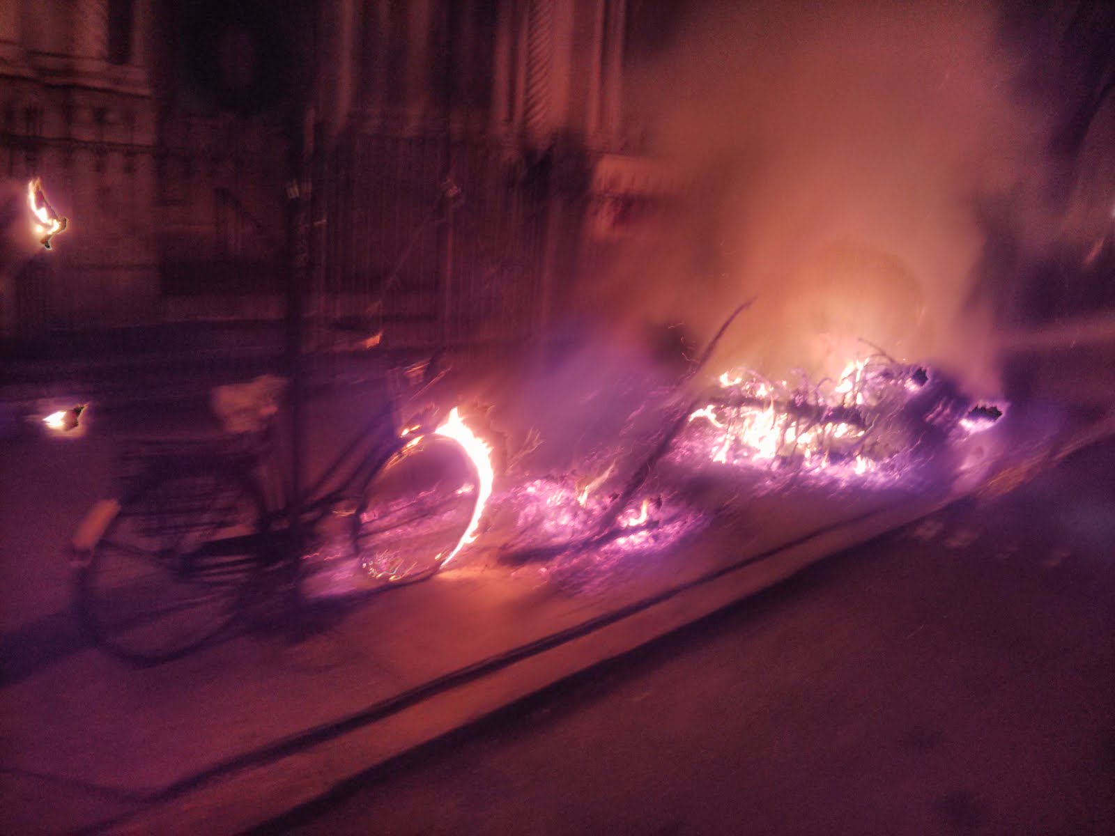 EV Grieve [Updated] Reader report Christmas trees burn on East Third
