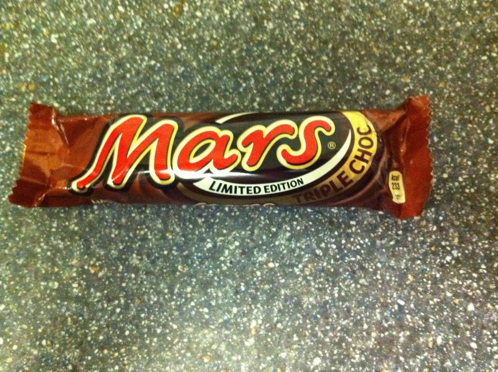 a-review-a-day-today-s-review-triple-chocolate-mars-bar