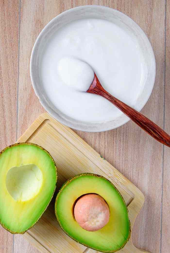 Yogurt Hair Mask Benefits + 7 Easy DIY Recipes Everything Pretty