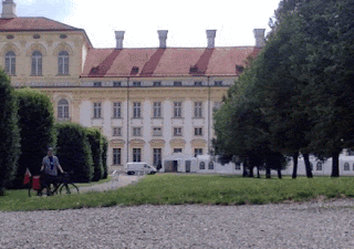 Schloss  kirk douglas paths glory schleissheim kubrick