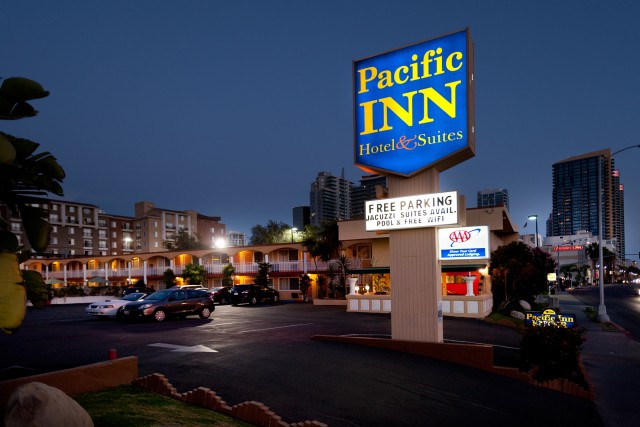 Pacific Inn Hotel and Suites