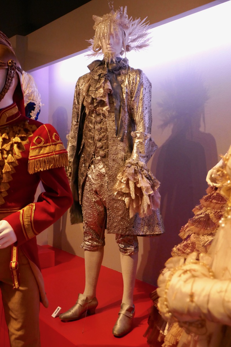Hollywood Movie Costumes and Props Screenworn costumes from The Nutcracker and the Four Realms