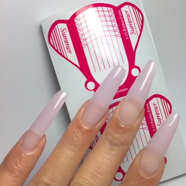 How to do UV gel Nails Forms