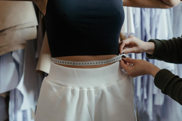 Female Who Used The Best Foods For Burning Belly Fat Fast To Get A Flatter Stomach