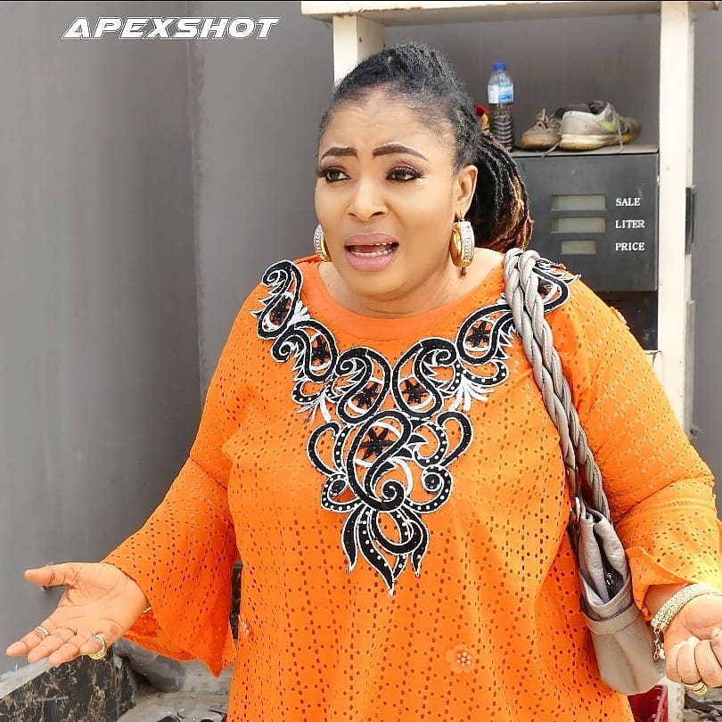 Chinyere Nwabueze Biography, Age, Pictures, Husband, Married, Net Worth