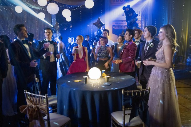 Riverdale - Climax & The Peppy Murders - Review: "A Lazy Start"