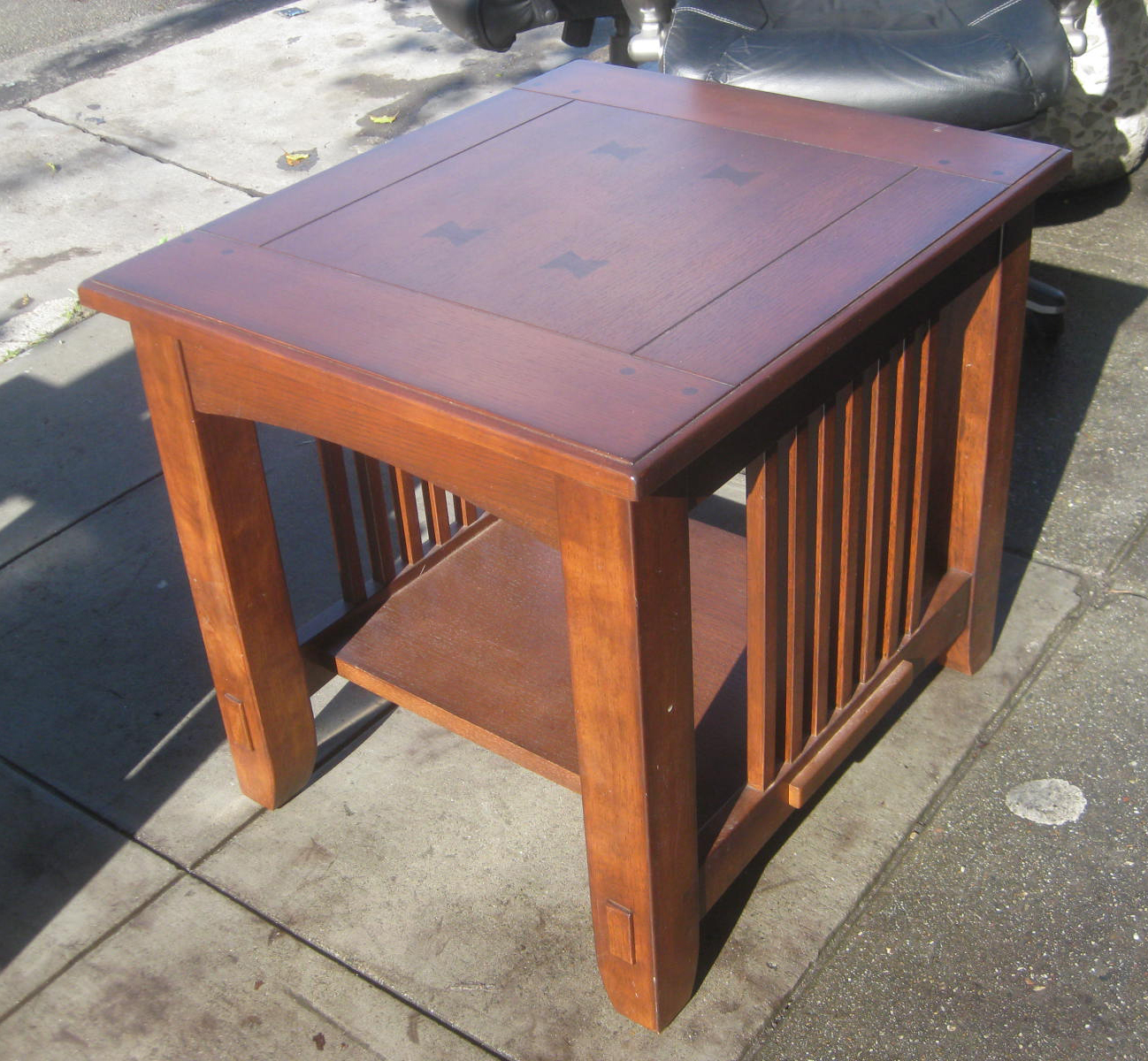 UHURU FURNITURE & COLLECTIBLES SOLD Mission Side Table 60