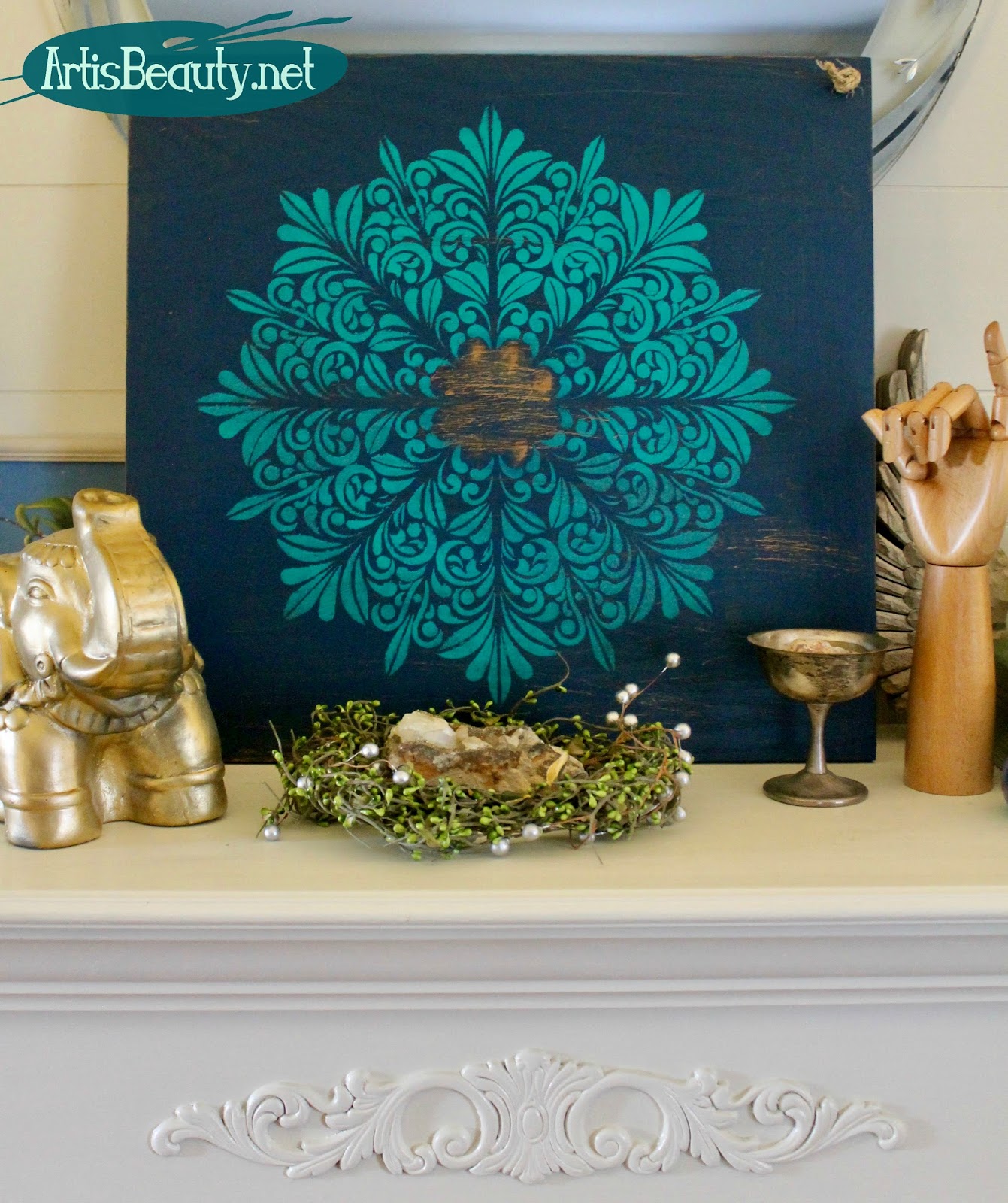 ART IS BEAUTY DIY Medallion Wall Art from an Old Shelf