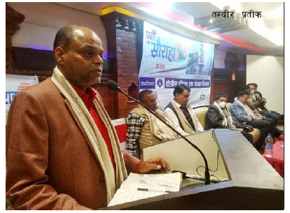 सौराहाका होटल व्यवसायी पर्यटक खोज्दै वीरगंजमा