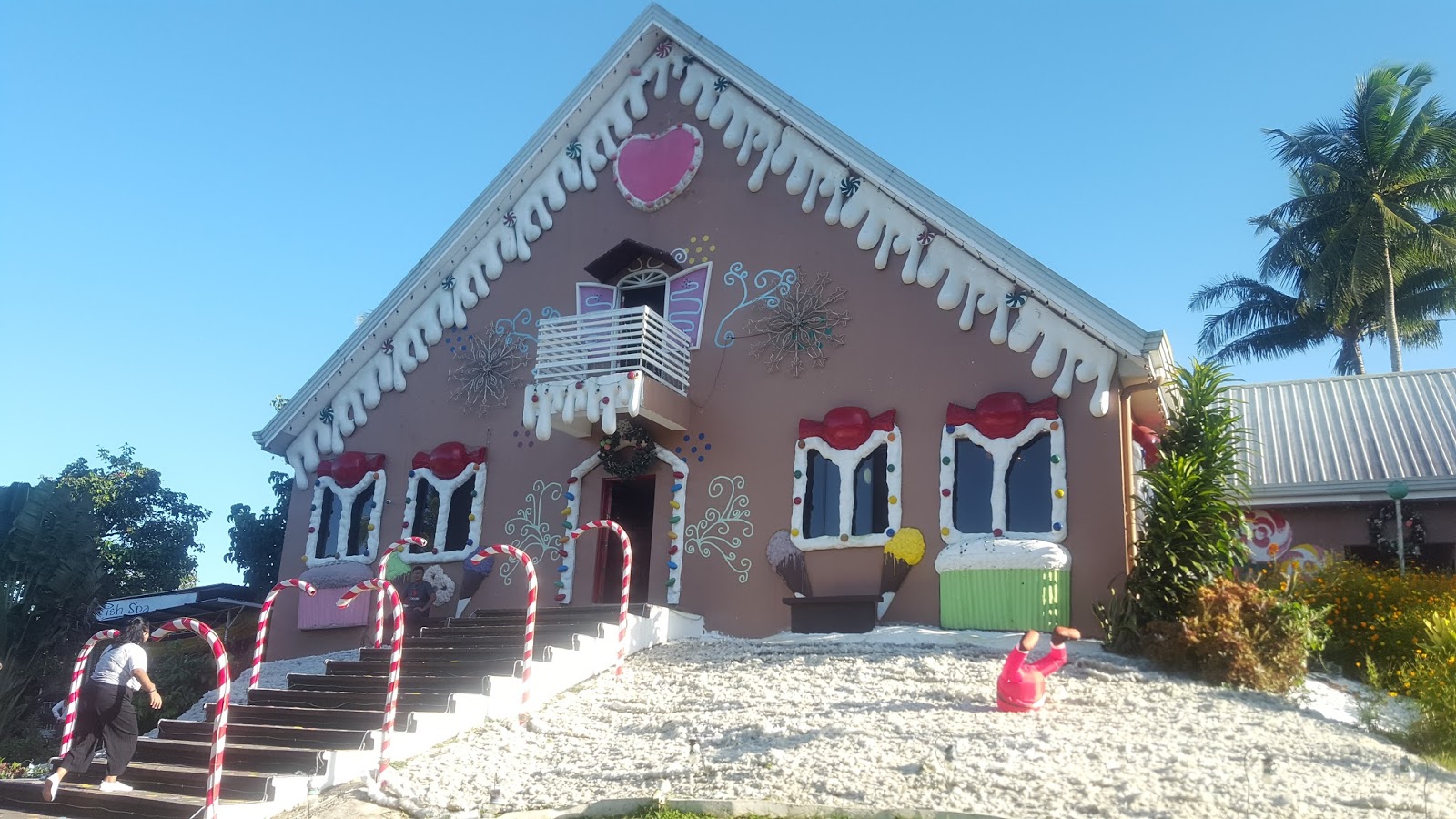 Gingerbread House Tagaytay Side Trip I Casita del Rose