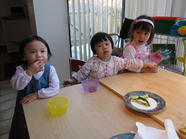 photo de Madeleine, Charlotte et Noémi ( Fu Yan Huan) Picture of Noémi