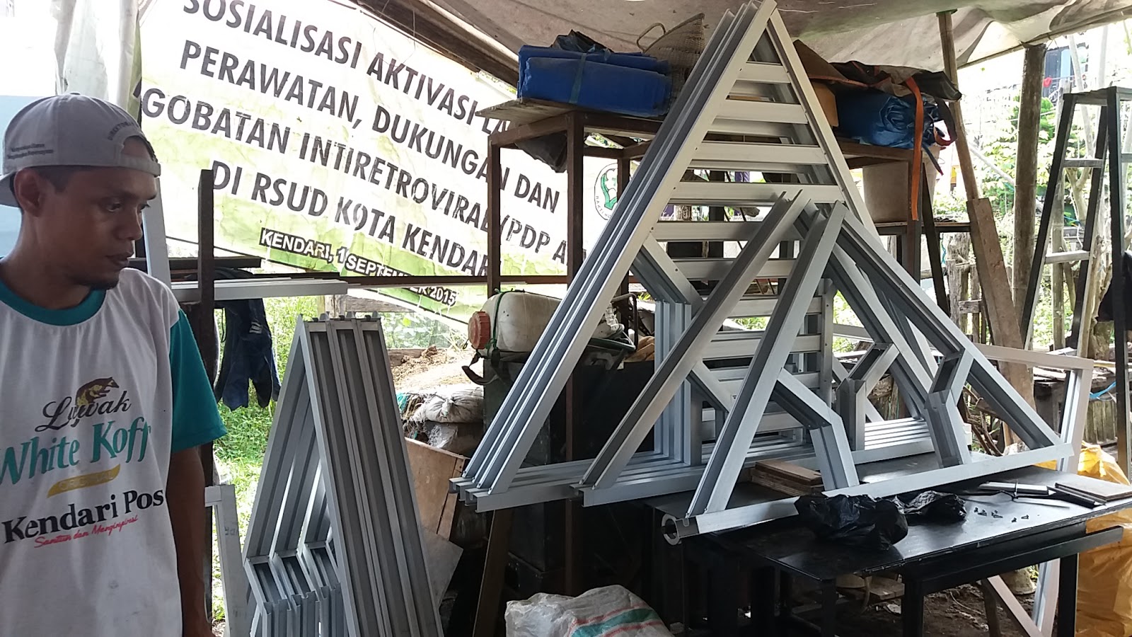 Pembuatan Jalusi atap rumah | CV.NURUL INDAH