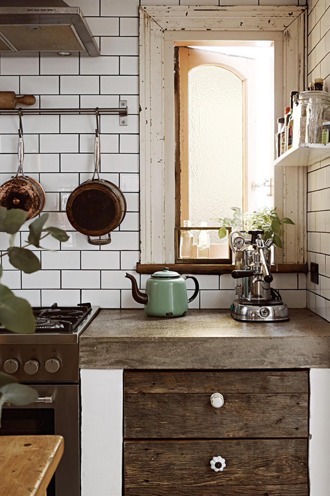 Depósito Santa Mariah: Casa De Campo Com Estilo Vintage Industrial!