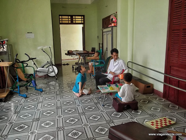 O orfanato, o apoio e a construção do futuro