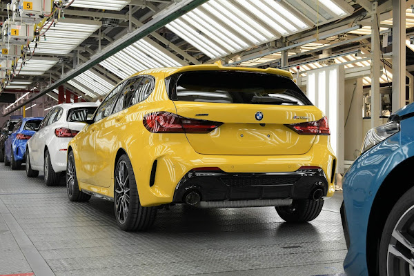 BMW Série 1  Yellow