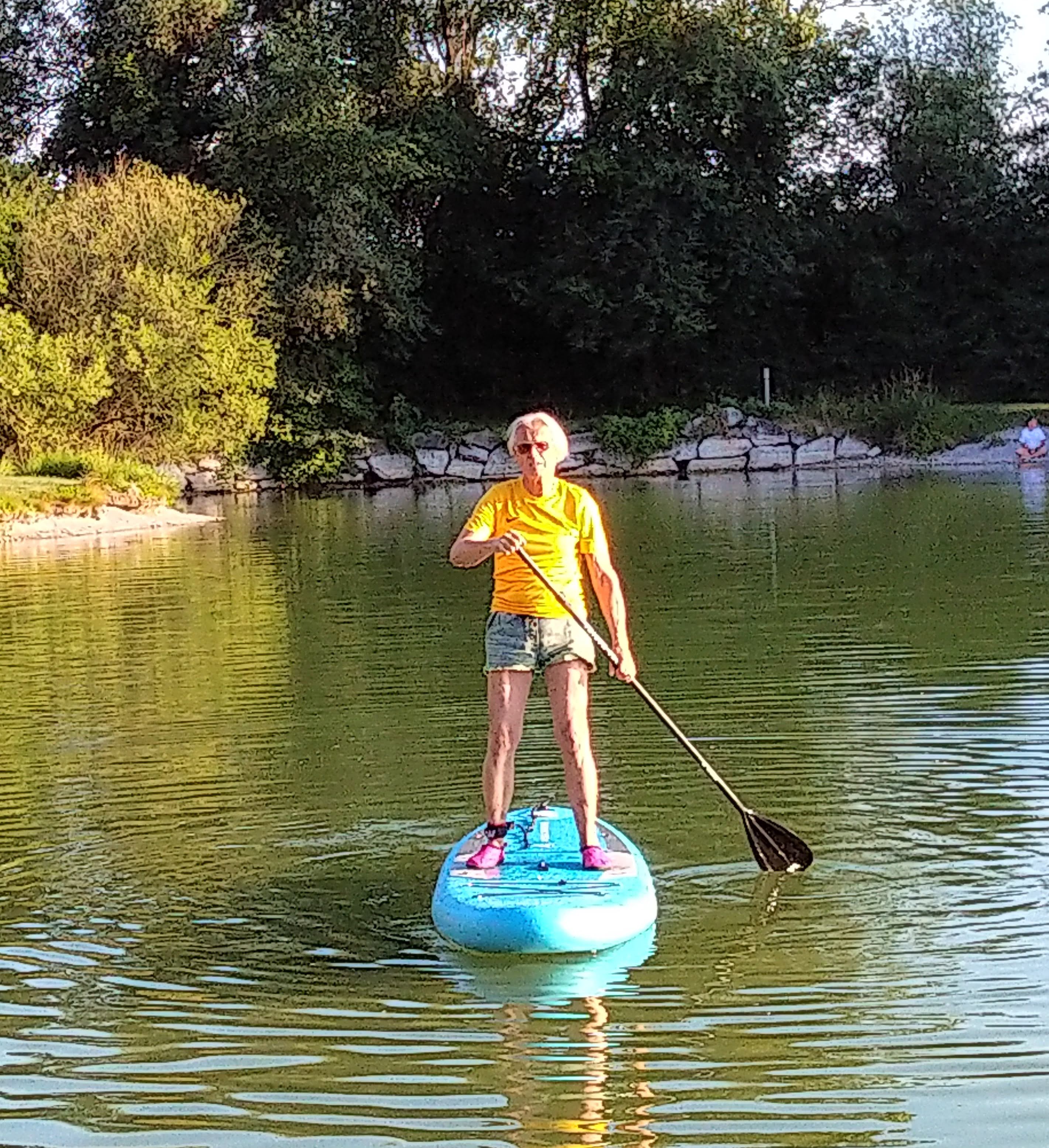 Fit mit Jana und Gio 🏄🏻‍♀️ Stand upPaddling 🏄🏽‍♂️ am Ebersdorfer See
