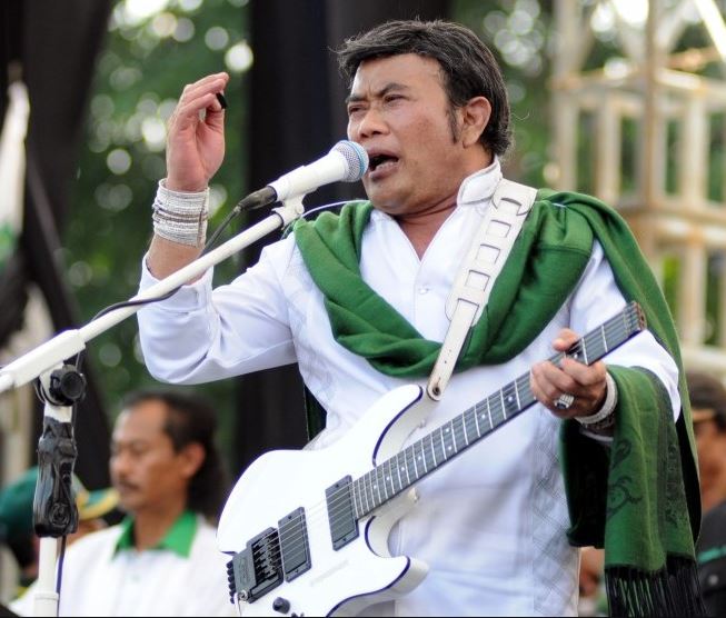 Gudang Lagu Rhoma Irama Mp3 Sebujur Bangkai