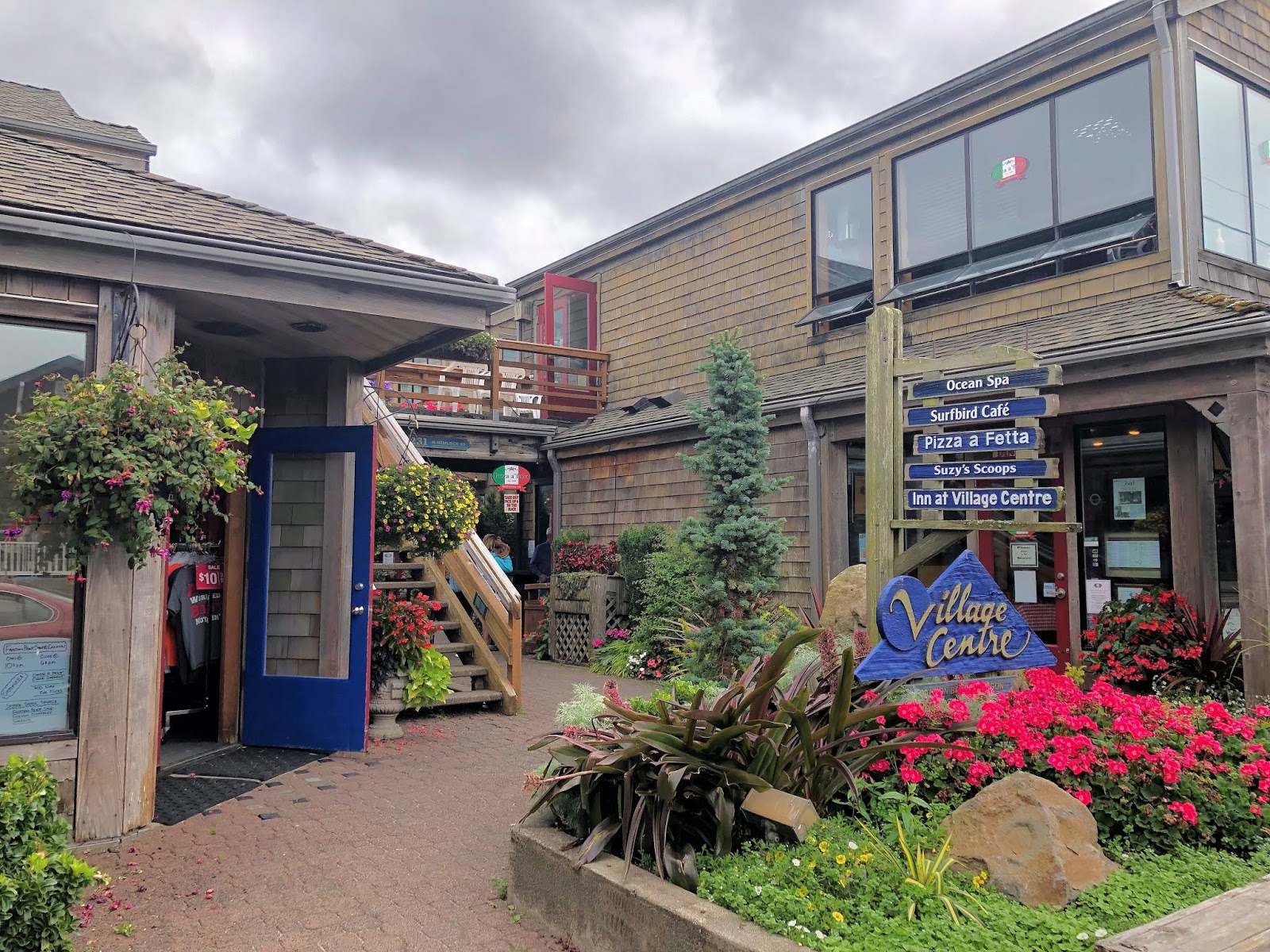 Over the Hill Sisters Cannon Beach & Tillamook Creamery (OR)