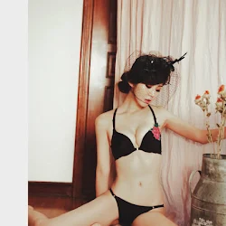 Lee Chae Eun – Lingerie Set Foto 38