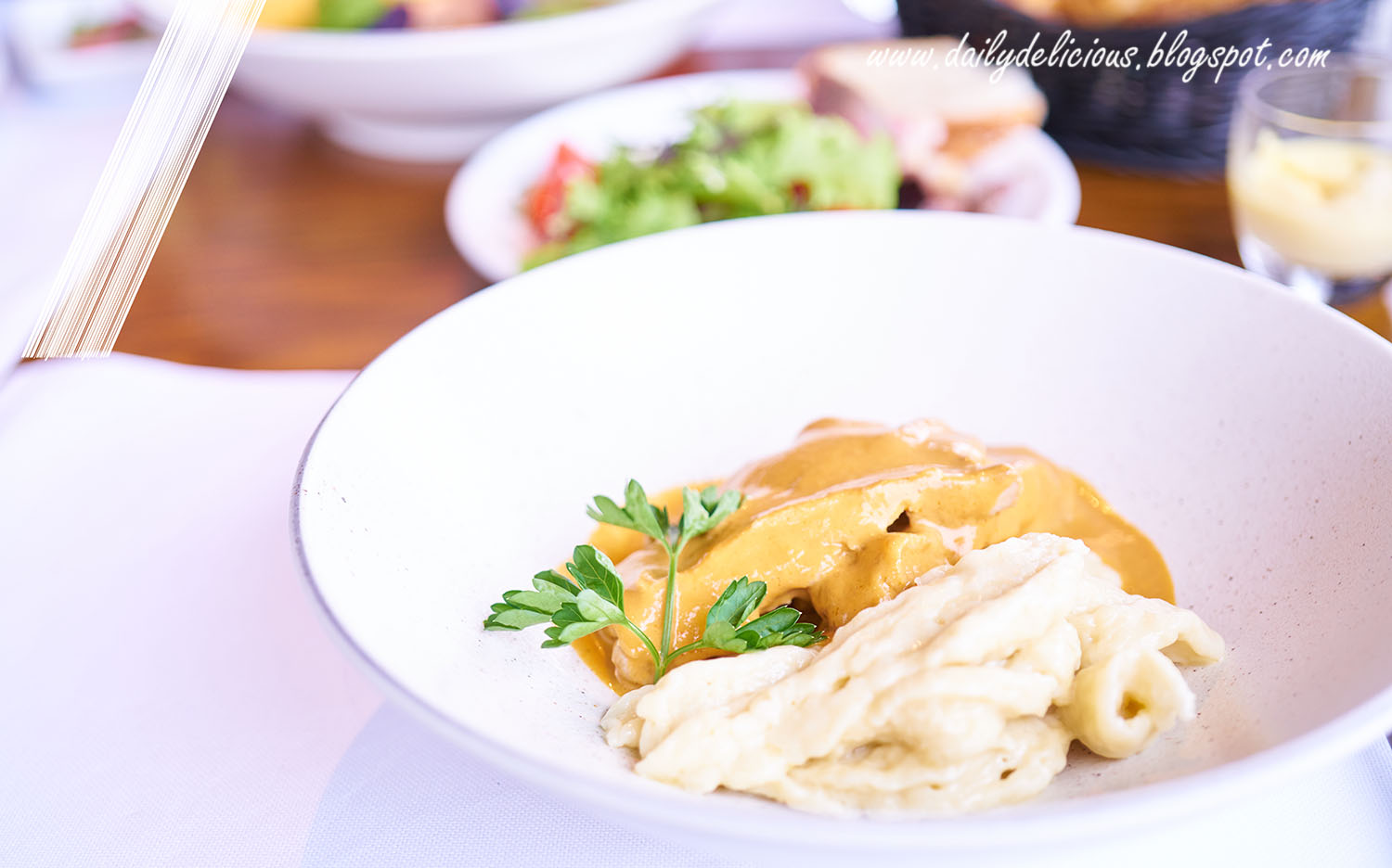 羊豚のマンガリッツァに会いましょう