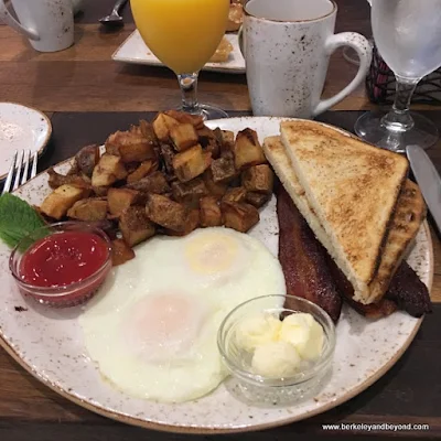 American breakfast at Cello restaurant at Allegretto Vineyard Resort in Paso Robles, California