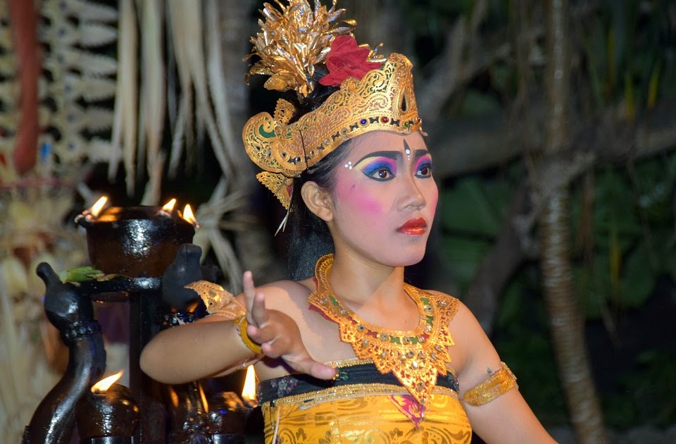 33 Contoh Soal Menampilkan Level Dan Pola Lantai Pada Gerak Tari Dan Kunci Jawaban 33 Contoh Soal Menampilkan Level Dan Pola Lantai Pada Gerak Tari Dan Kunci Jawaban