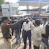 एसपी के निर्देशन में यातायात प्रभारी नृपेंद्र सिंह की कार्रवाई !!  !! बस स्टैंड से हटवाया अतिक्रमण, बसों को व्यवस्थित तरीके से खड़े करने की दी हिदायत !! 