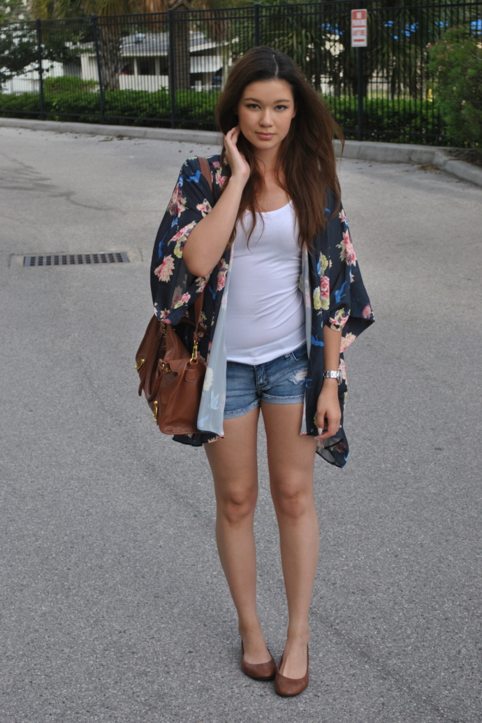 brown flats outfit, love kimono, inlovewithfashion, charlotte russe shorts, arafeel bag