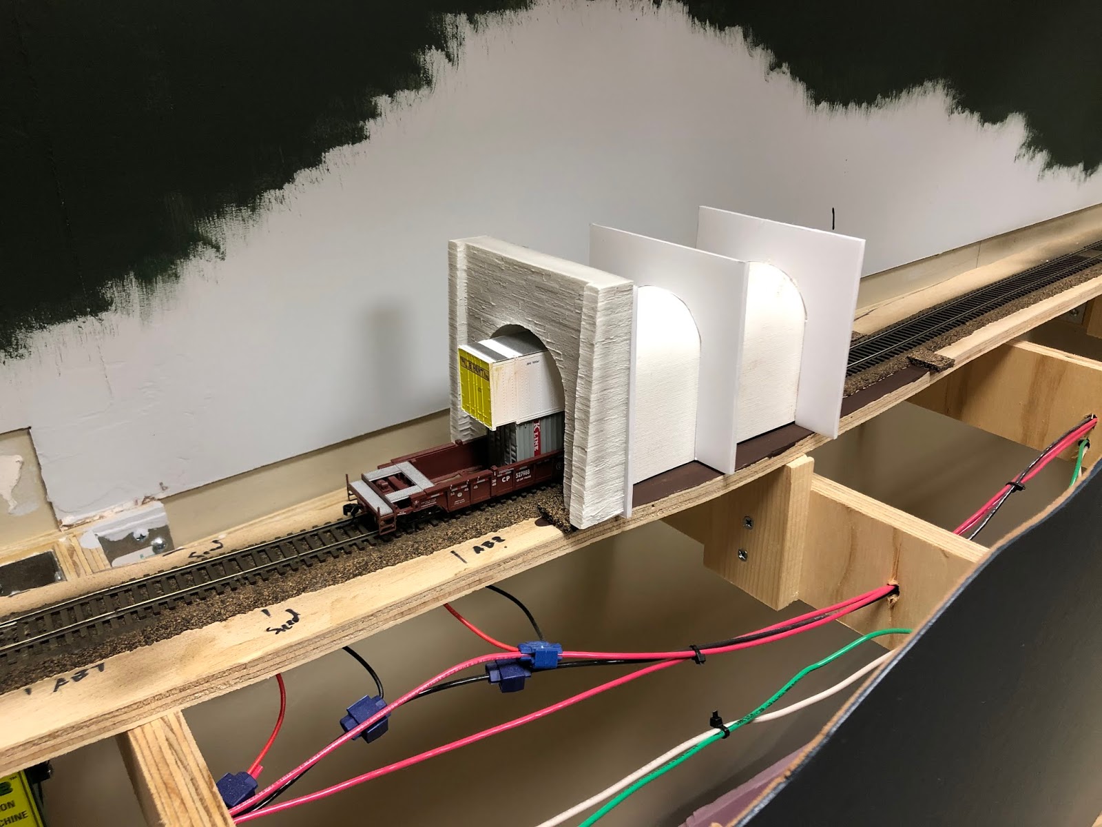 The Cascade Subdivision in HO Scale Tunnel 22