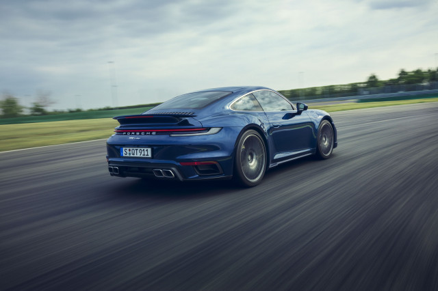 2021 Porsche 911 Review